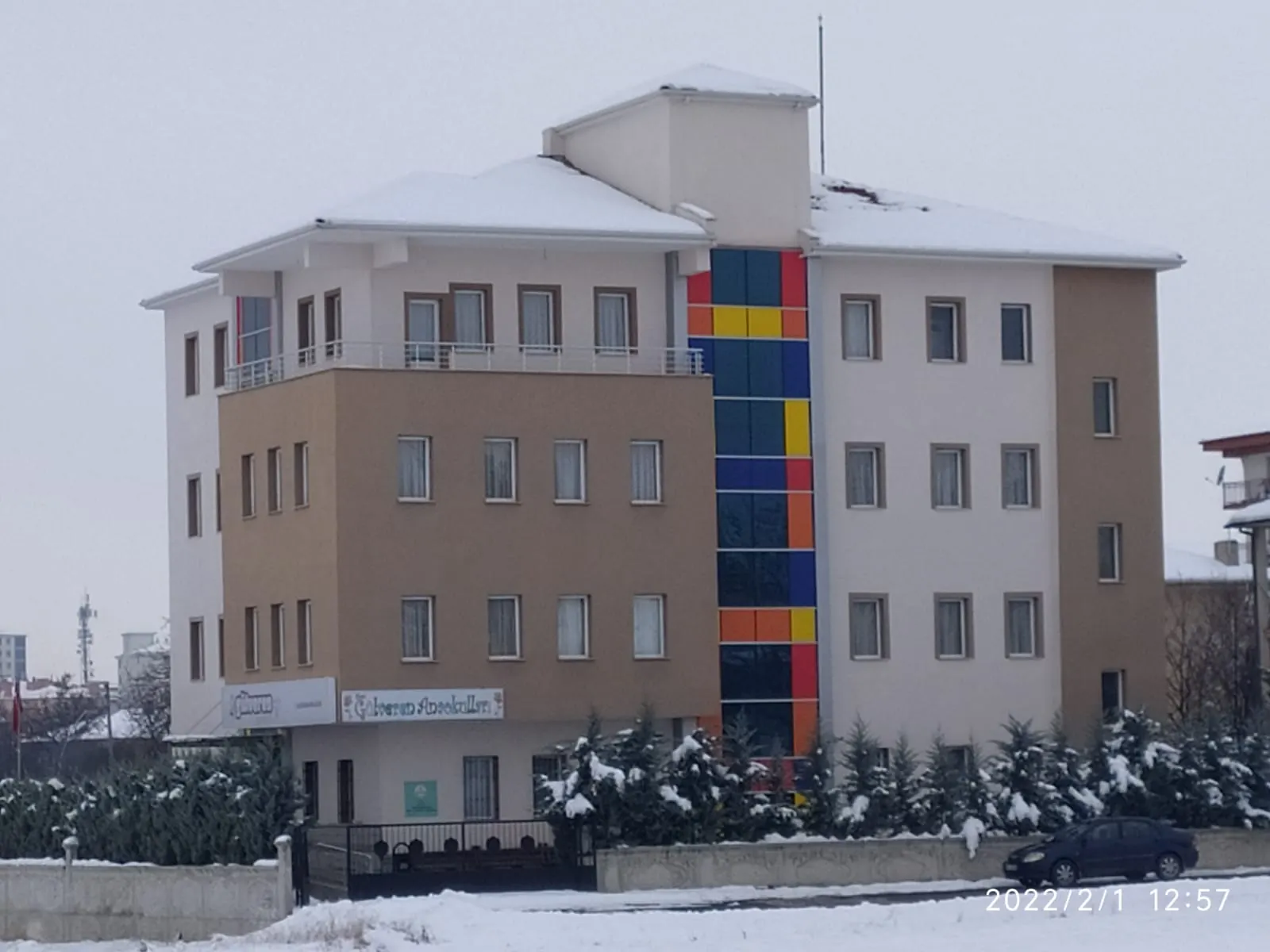 Gülveren Kazan Anaokulu dış görünüm