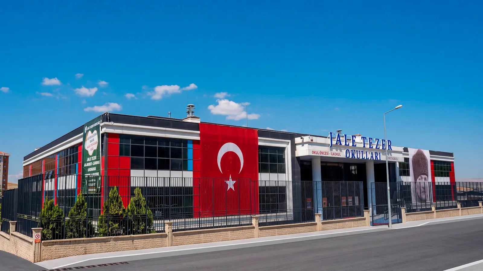 Jale Tezer Koru Kampüsü dış görünüm