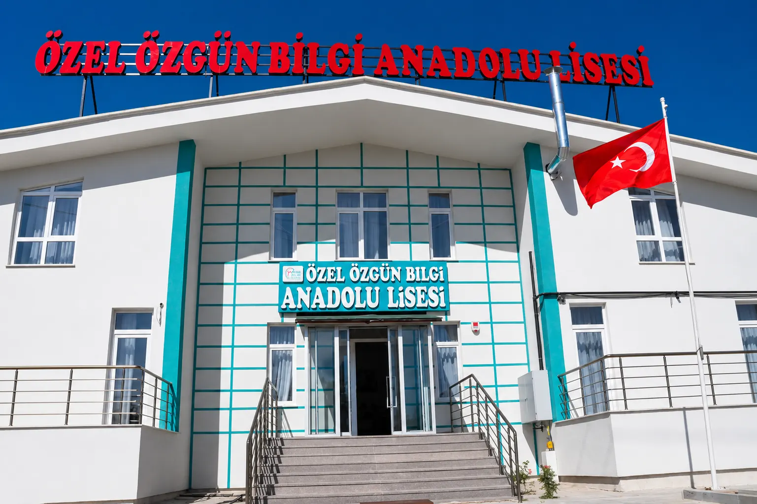 Özgün Bilgi Gölbaşı Lise Kampüsü dış görünüm