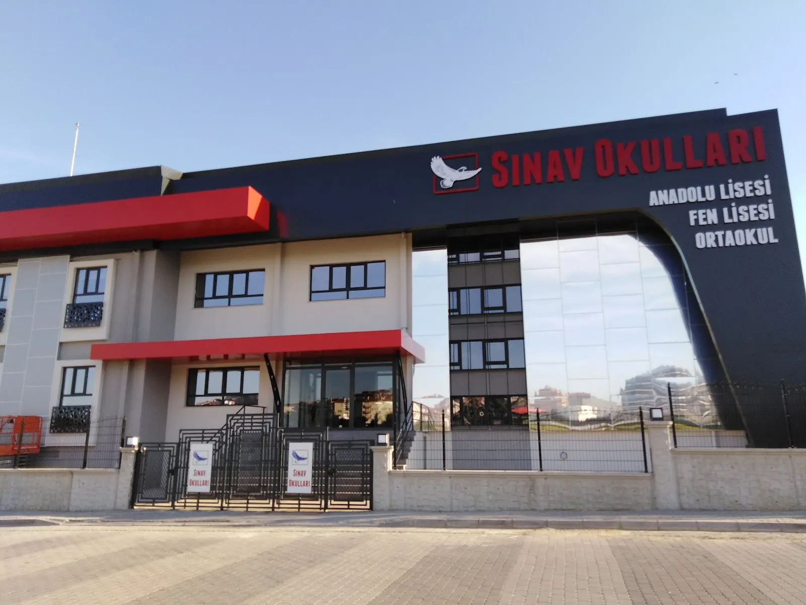 Sınav Koleji Balıkesir Kampüsü dış görünüm