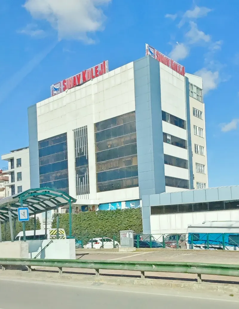Sınav Koleji Özlüce Kampüsü fotoğrafı 4