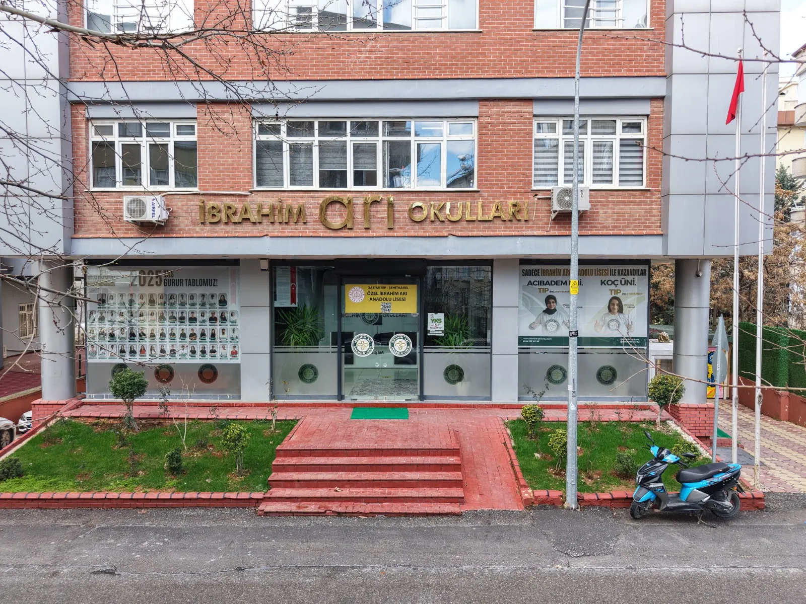 İbrahim Arı Değirmiçem Kampüsü dış görünüm