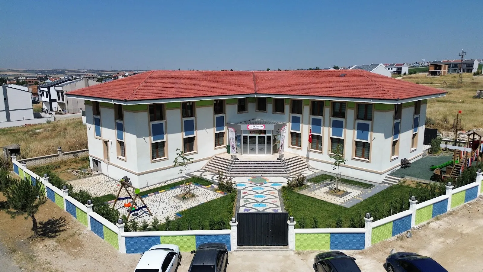İsabet Okulları İstanbul Çanta Anaokulu dış görünüm