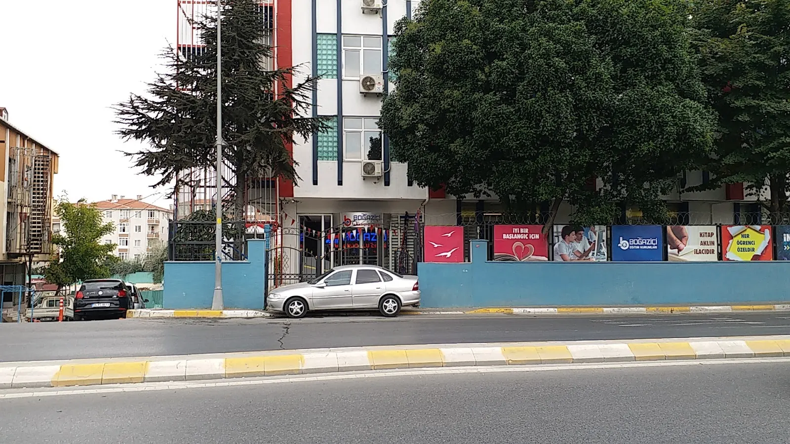 Final Akademi Halkalı Kampüsü dış görünüm