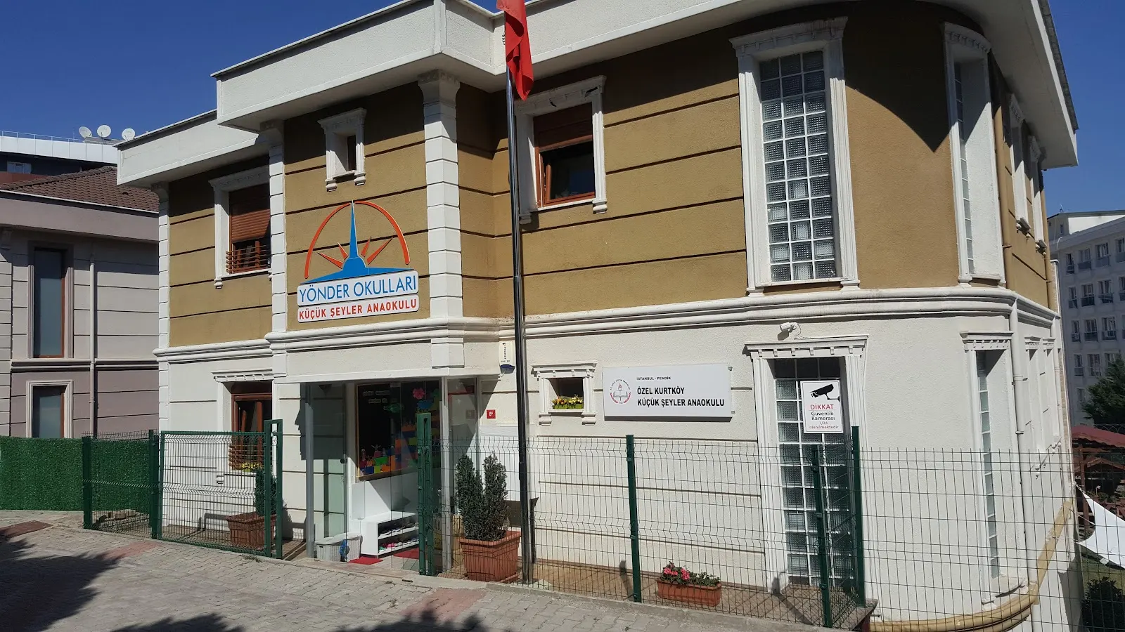 Küçük Şeyler Kurtköy Anaokulu dış görünüm