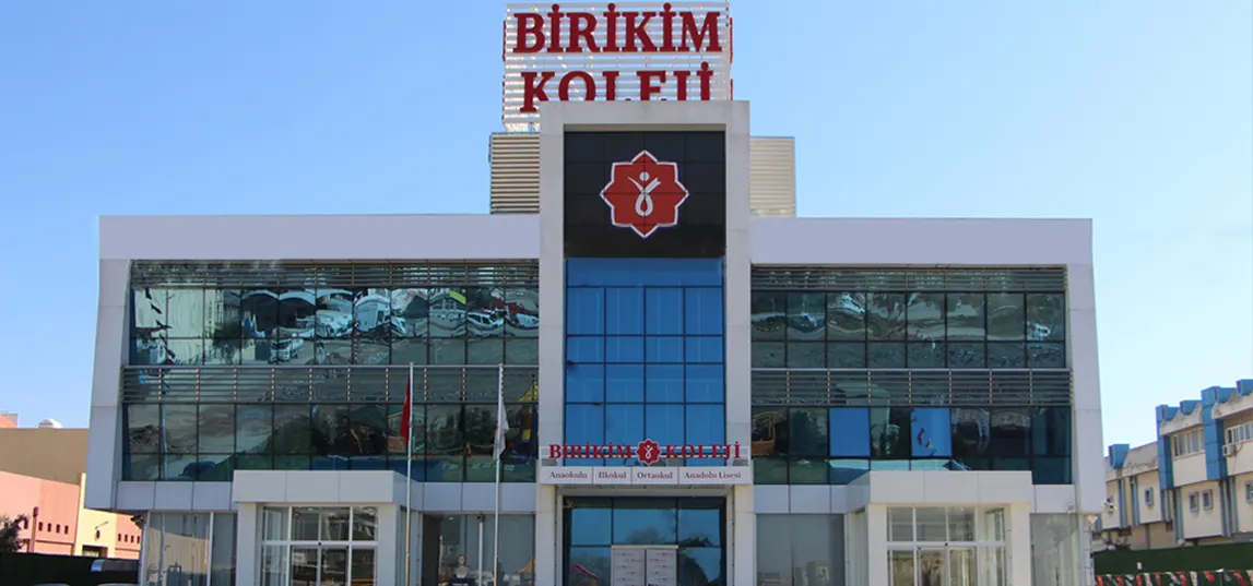 Birikim Okulları İzmir Kampüsü dış görünüm