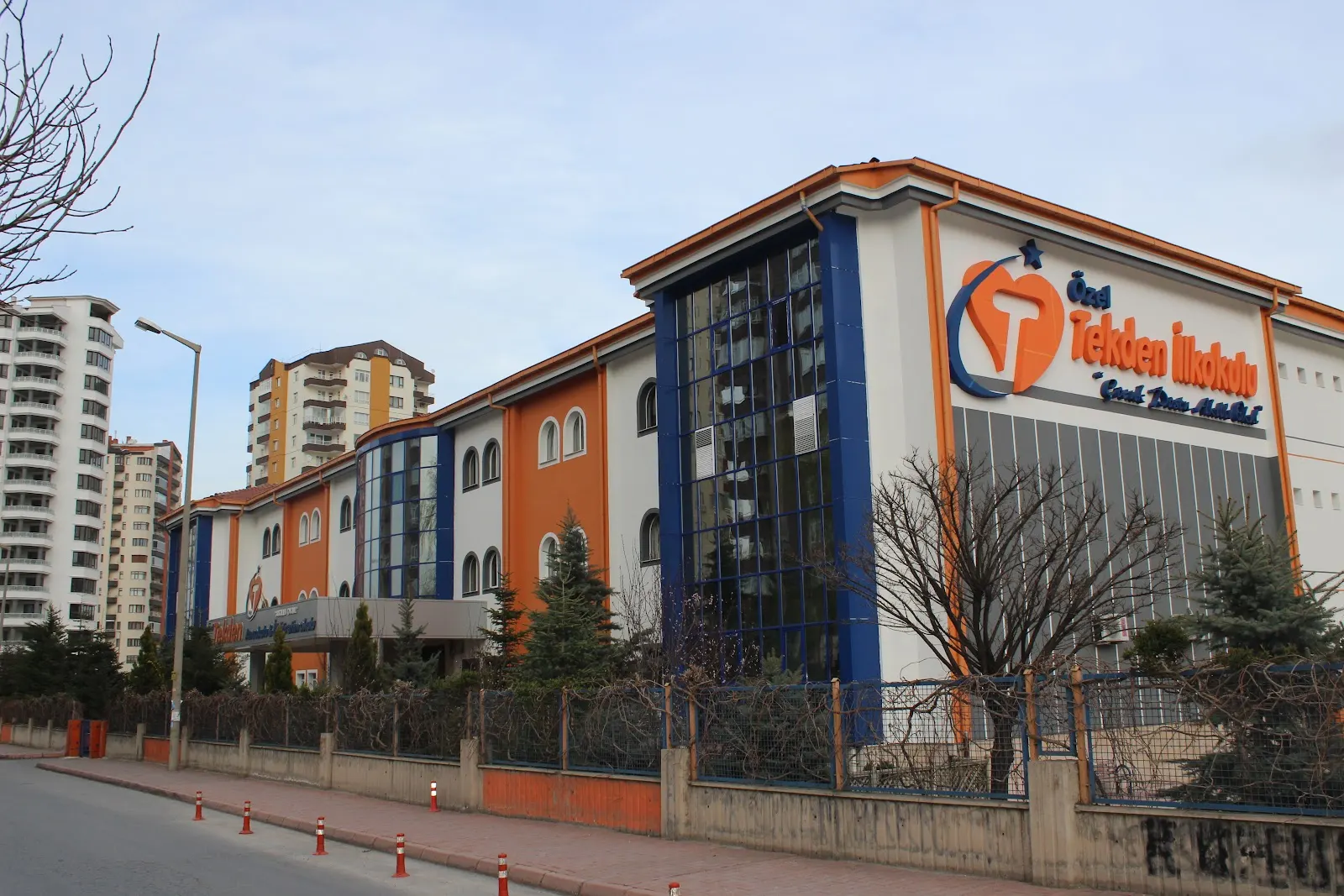 Tekden Melikgazi Kampüsü dış görünüm