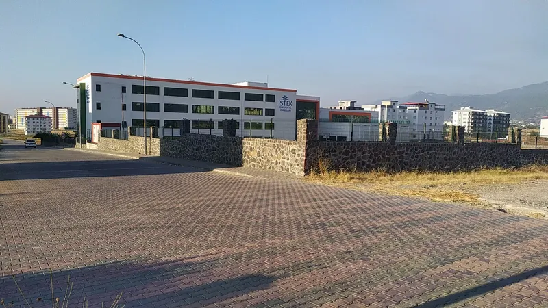 İSTEK Osmaniye Kampüsü fotoğrafı 16
