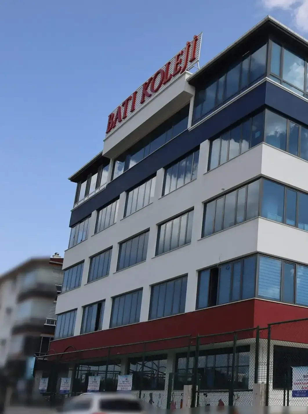 Batı Koleji (Ankara) dış görünüm