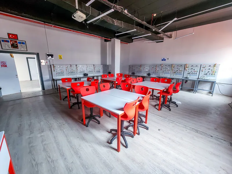 Kayra Menemen Kampüsü fotoğrafı 7