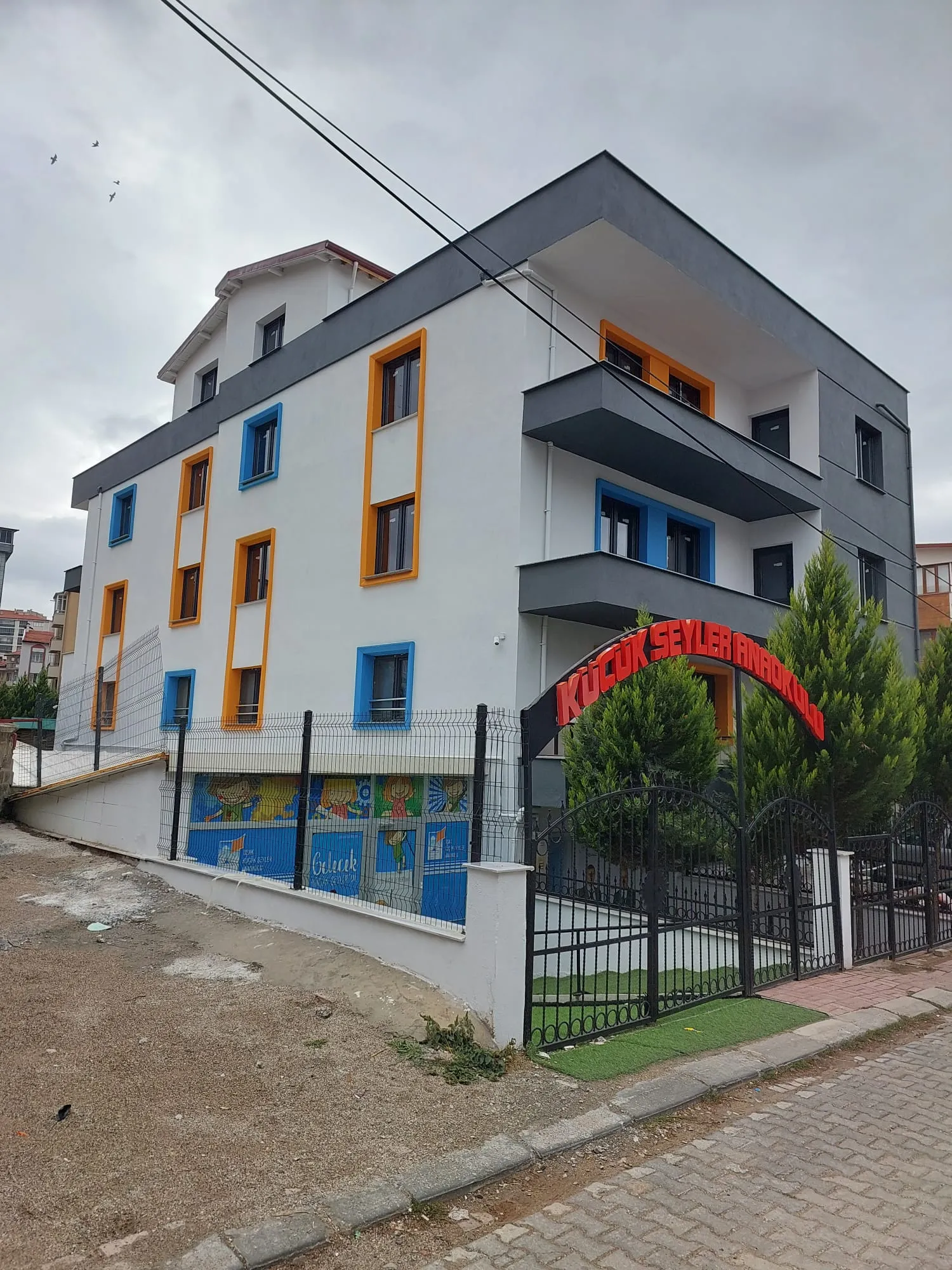 Küçük Şeyler Uşak Anaokulu dış görünüm