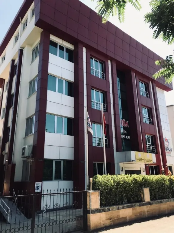 Çözüm Akademi Gaziantep Lise Kampüsü fotoğrafı 2