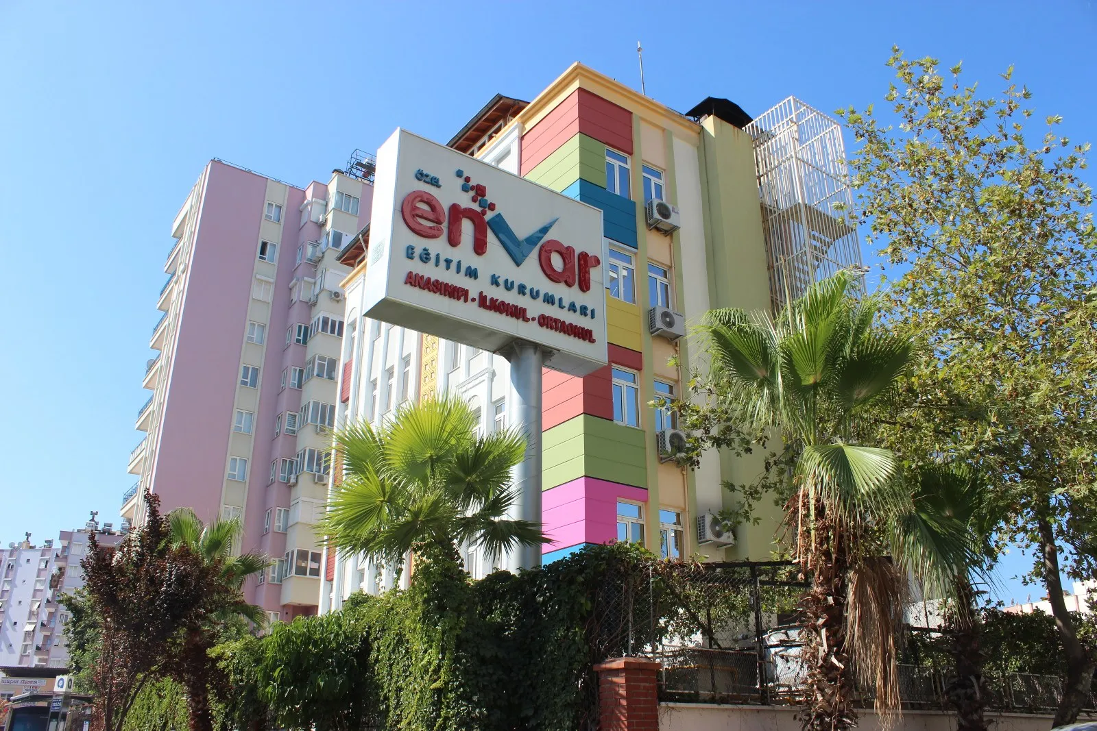 Envar Muratpaşa Kampüsü dış görünüm