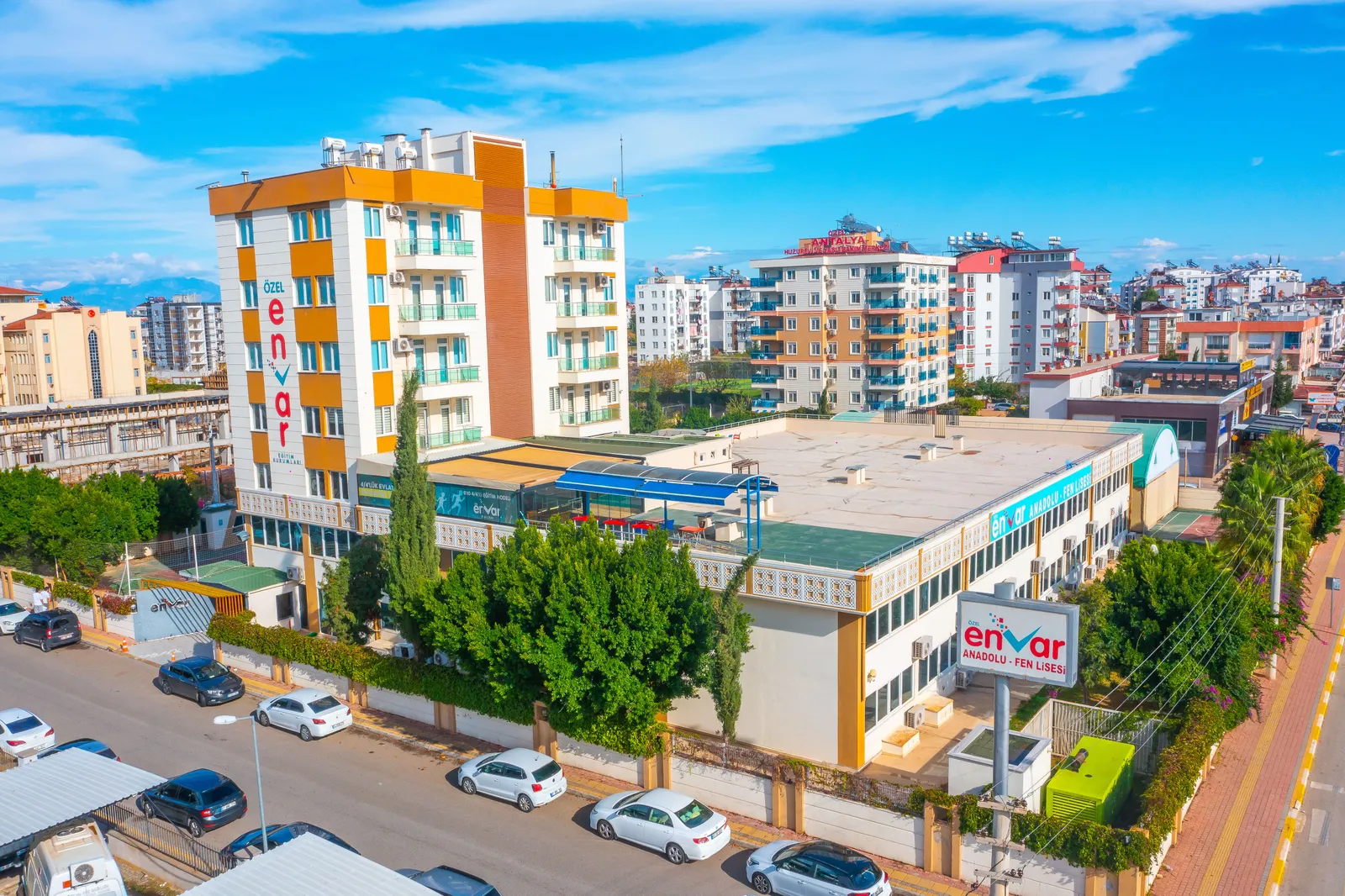 Envar Okulları dış görünüm
