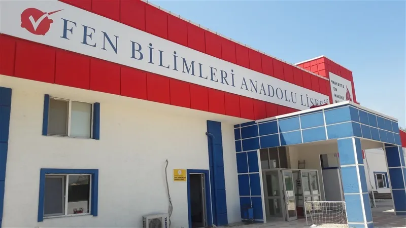 Fen Bilimleri Okulları Bandırma Kampüsü dış görünüm