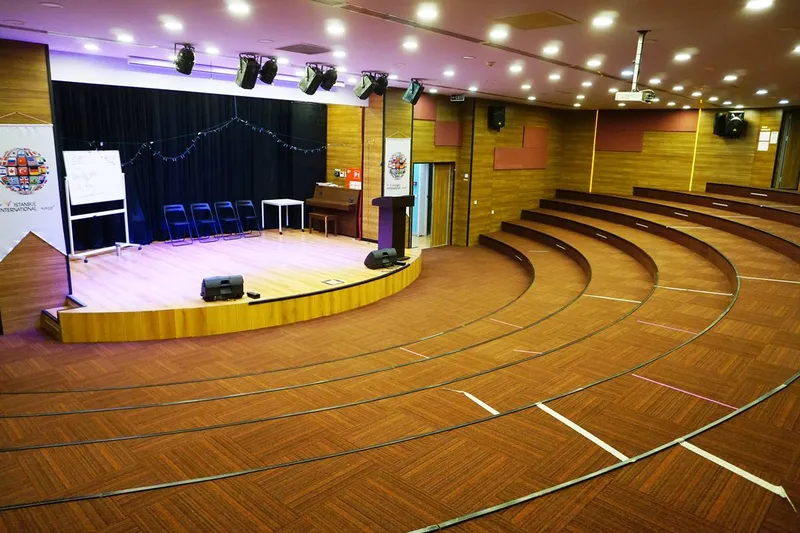 Istanbul International School Çamlıca Ortaokul-Lise Kampüsü fotoğrafı 9