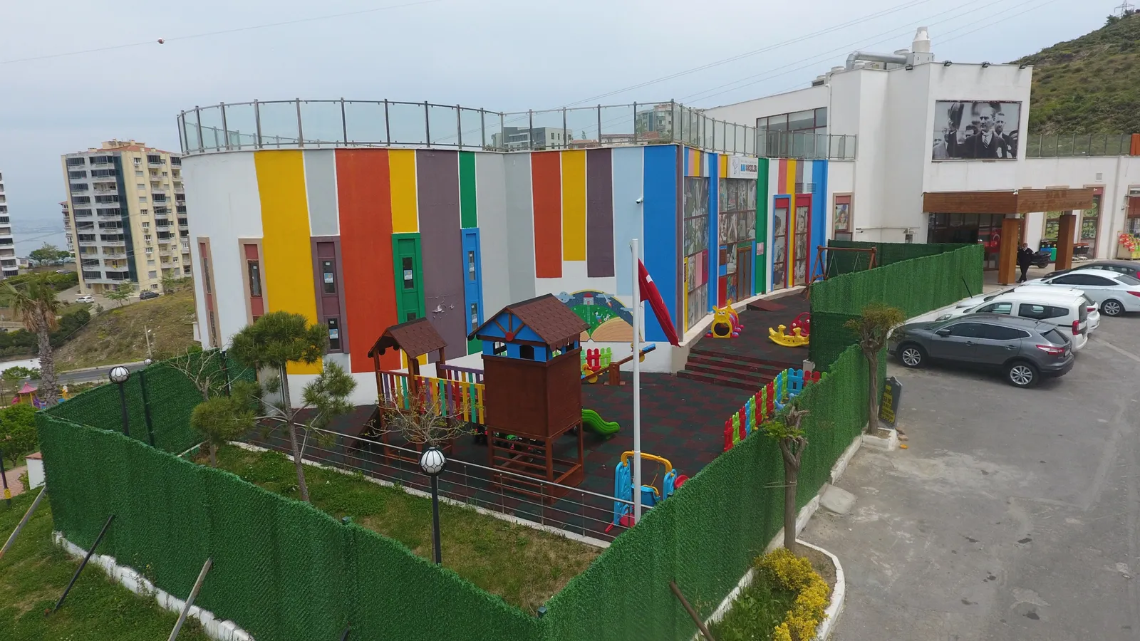 Nar Çiçekleri Anaokulları dış görünüm