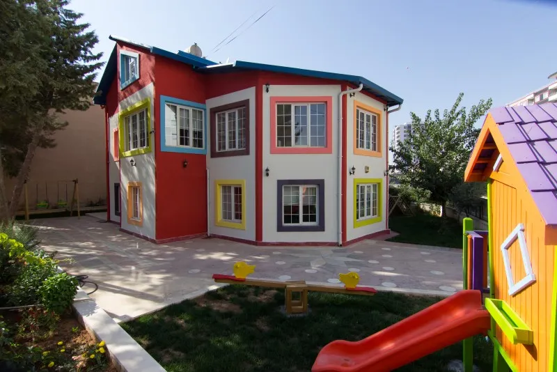 Neşe Erberk Mardin Anaokulu dış görünüm