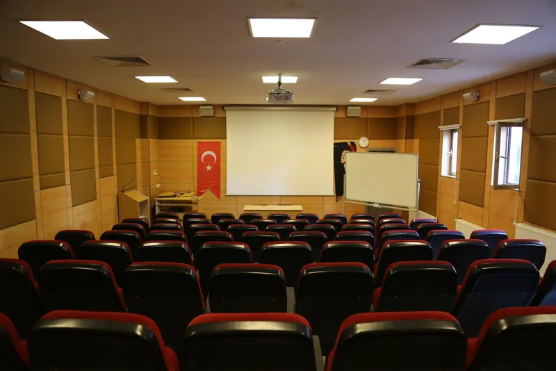SEV Üsküdar Amerikan Kampüsü fotoğrafı 3